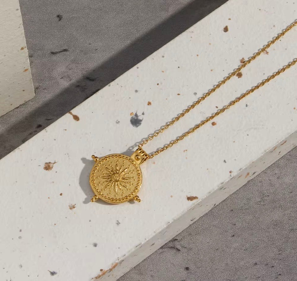 18k Gold Sun Compass Pendant Necklace