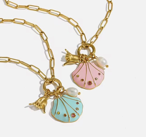 18k gold Ocean Shell Pendant Necklace on Paperclip Chain