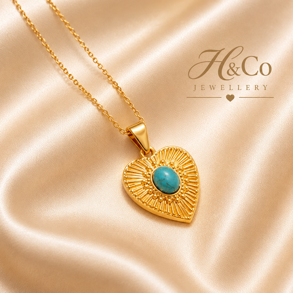 18K GOLD HEART AND TURQUOISE STONE PENDANT NECKLACE
