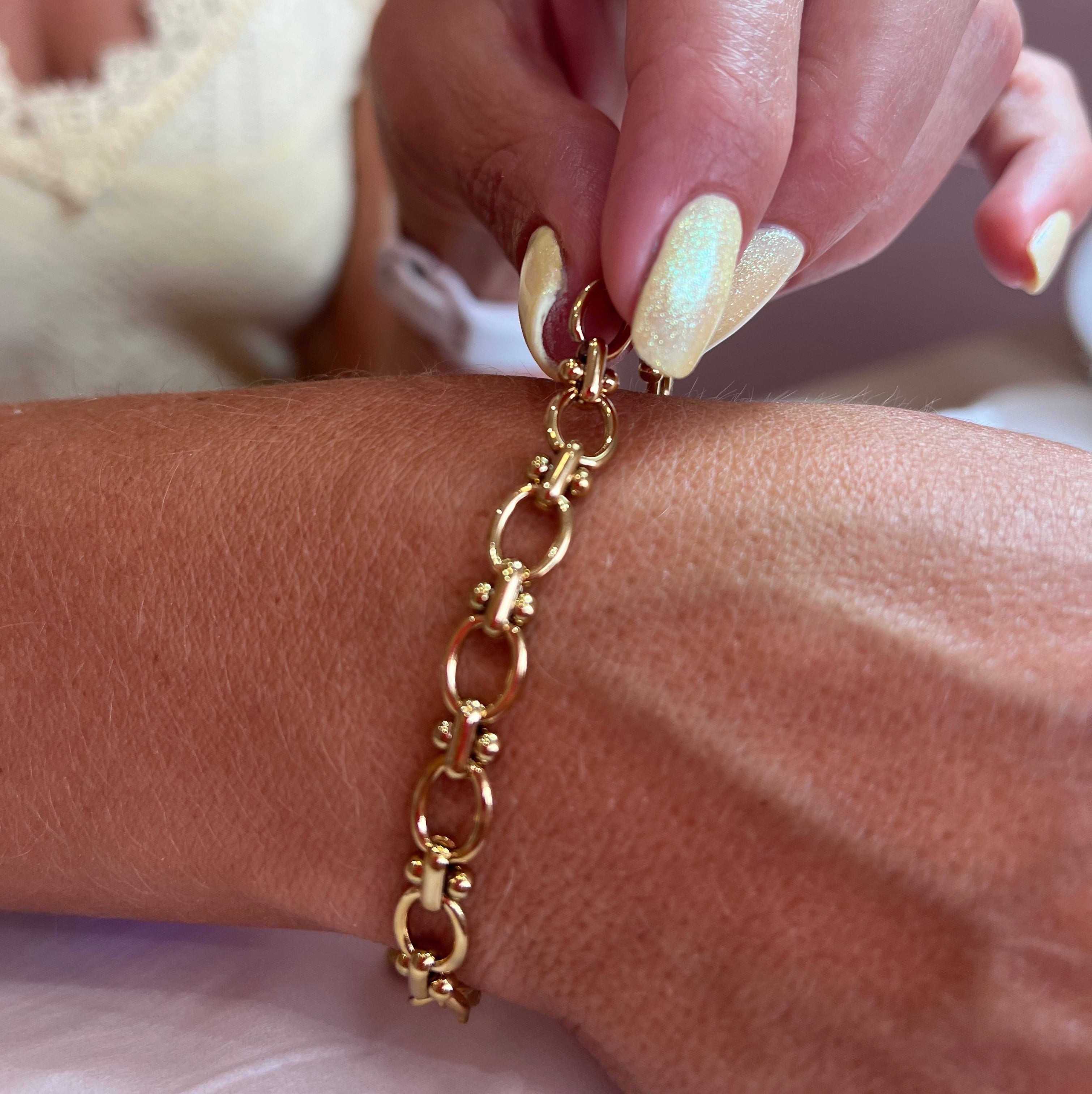 Orbital-Link 18k Gold adjustable bracelet