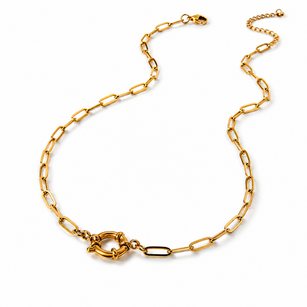 18k Gold Paperclip Necklace with White Starfish Pendant