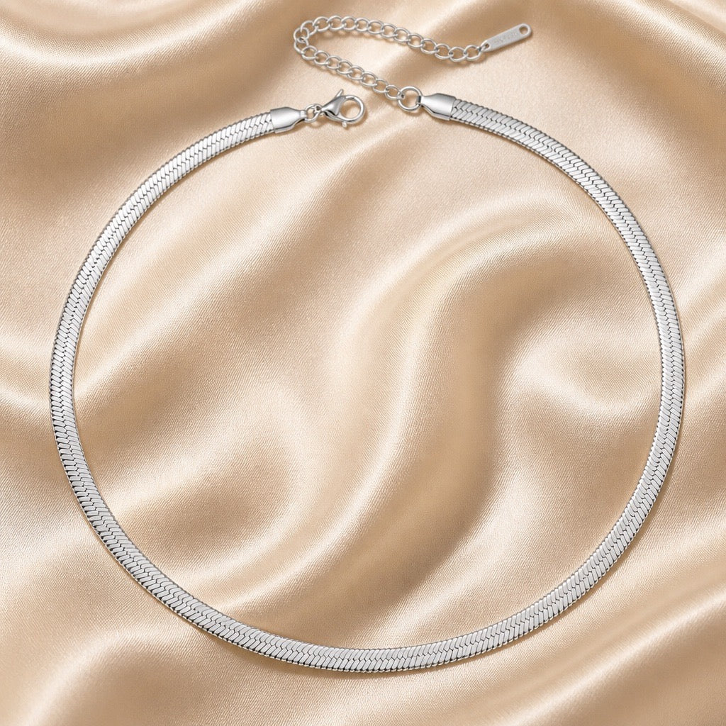Flat Snake Chain in 18K Gold Plated and Stainless Steel