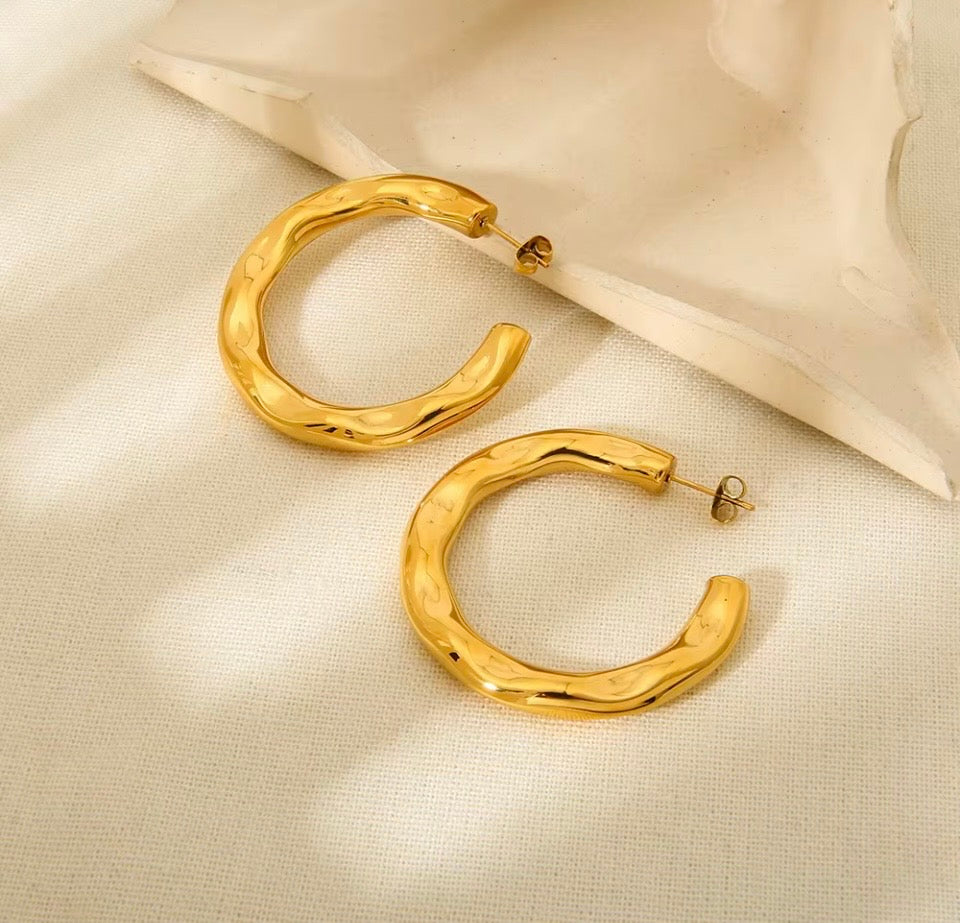 Chunky Hammer Design Hoop Earrings