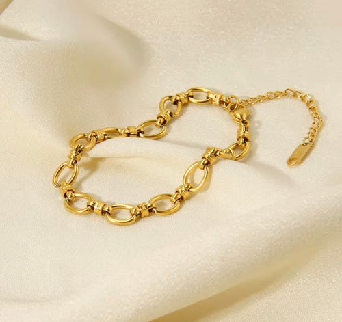 18k GOLD OVAL-LINK ADJUSTABLE BRACELET